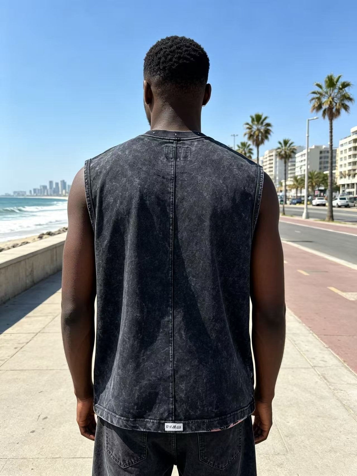 Godspeed Desert Skull Sleeveless T-Shirt ¡ª model