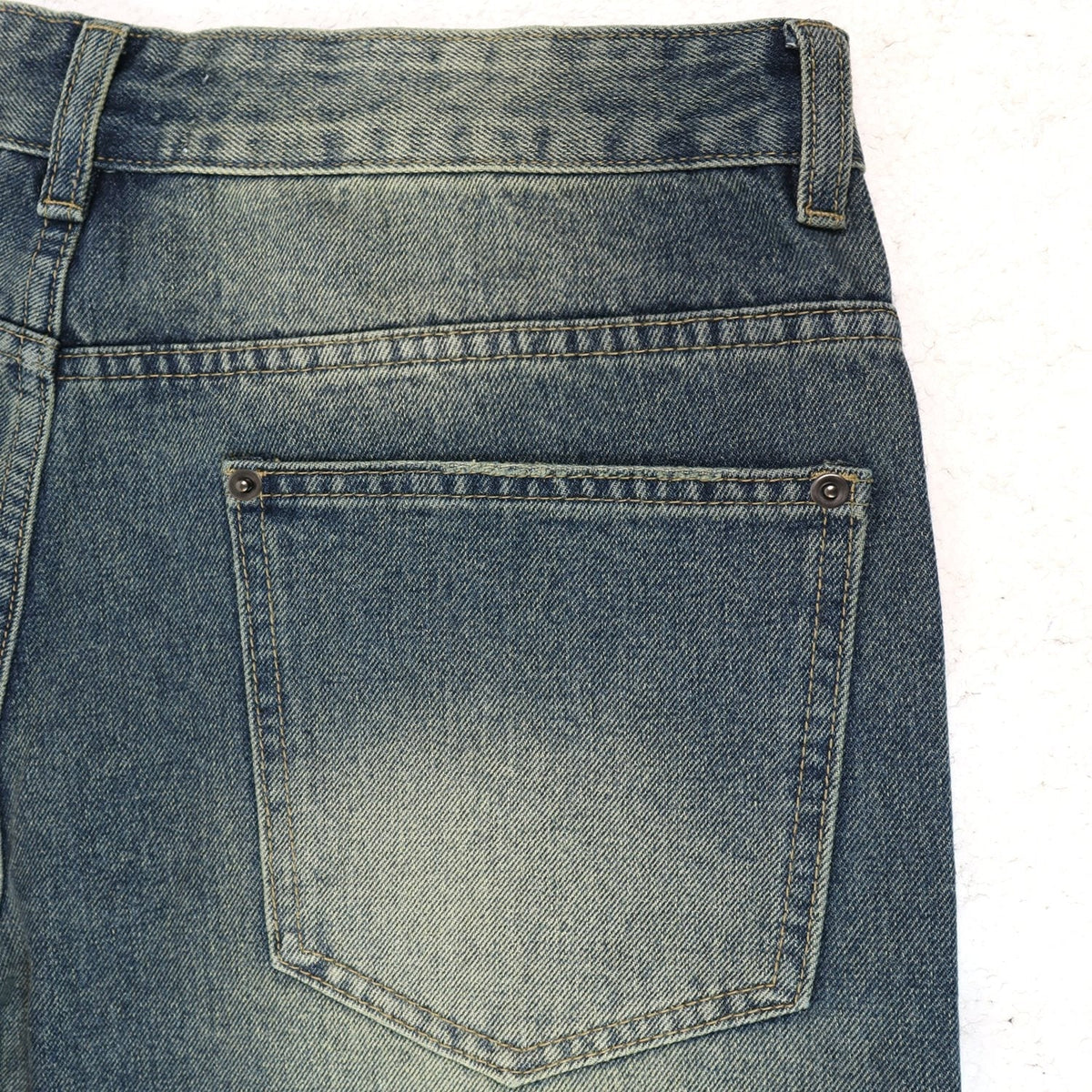 Valley Dreams Plaid Appliqu¨¦ Rhinestone Denim Shorts ¡ª detail