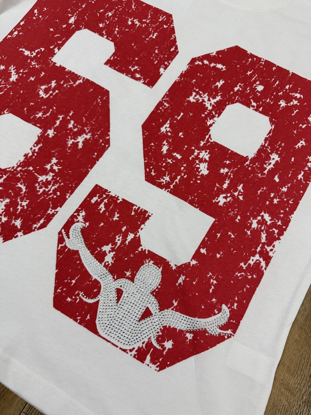 ALWAYS-PRESENT Champion Graphic Short-Sleeve T-Shirt ¡ª detail