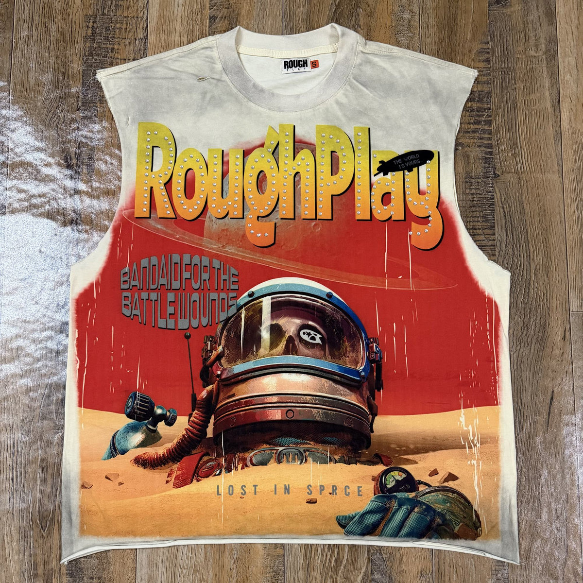 Rough Play Astronaut Graphic Sleeveless T-Shirt ¡ª hero
