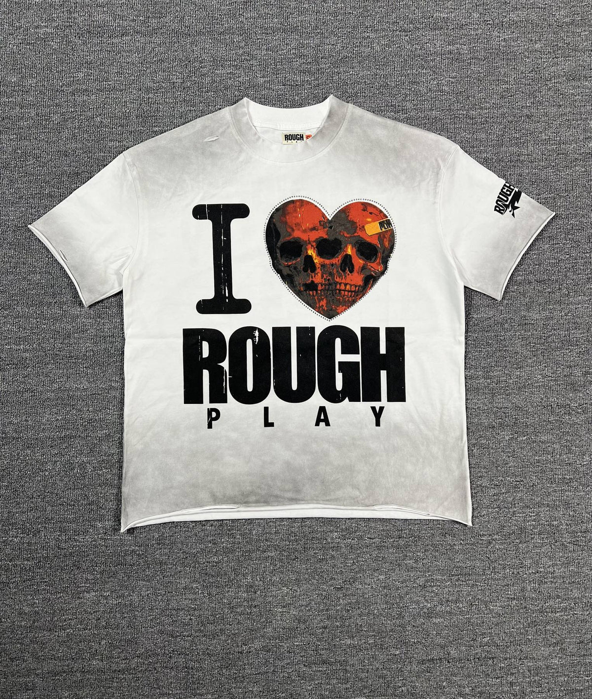 Rough Play Skull Heart Washed Graphic T-Shirt ¡ª front