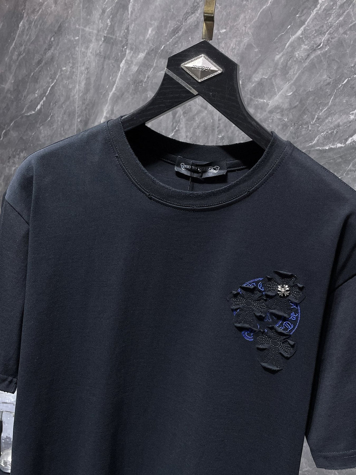 Chrome Hearts Cross Appliqu¨¦ Graphic T-Shirt ¡ª front