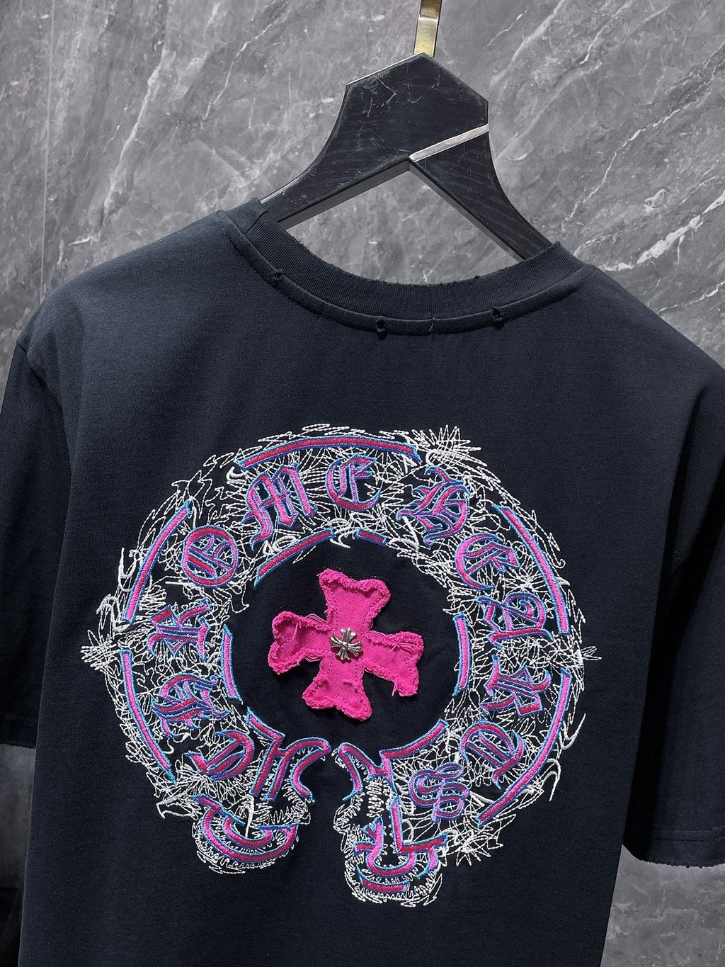 Chrome Hearts Horseshoe Cross Embroidered T-Shirt ¡ª detail