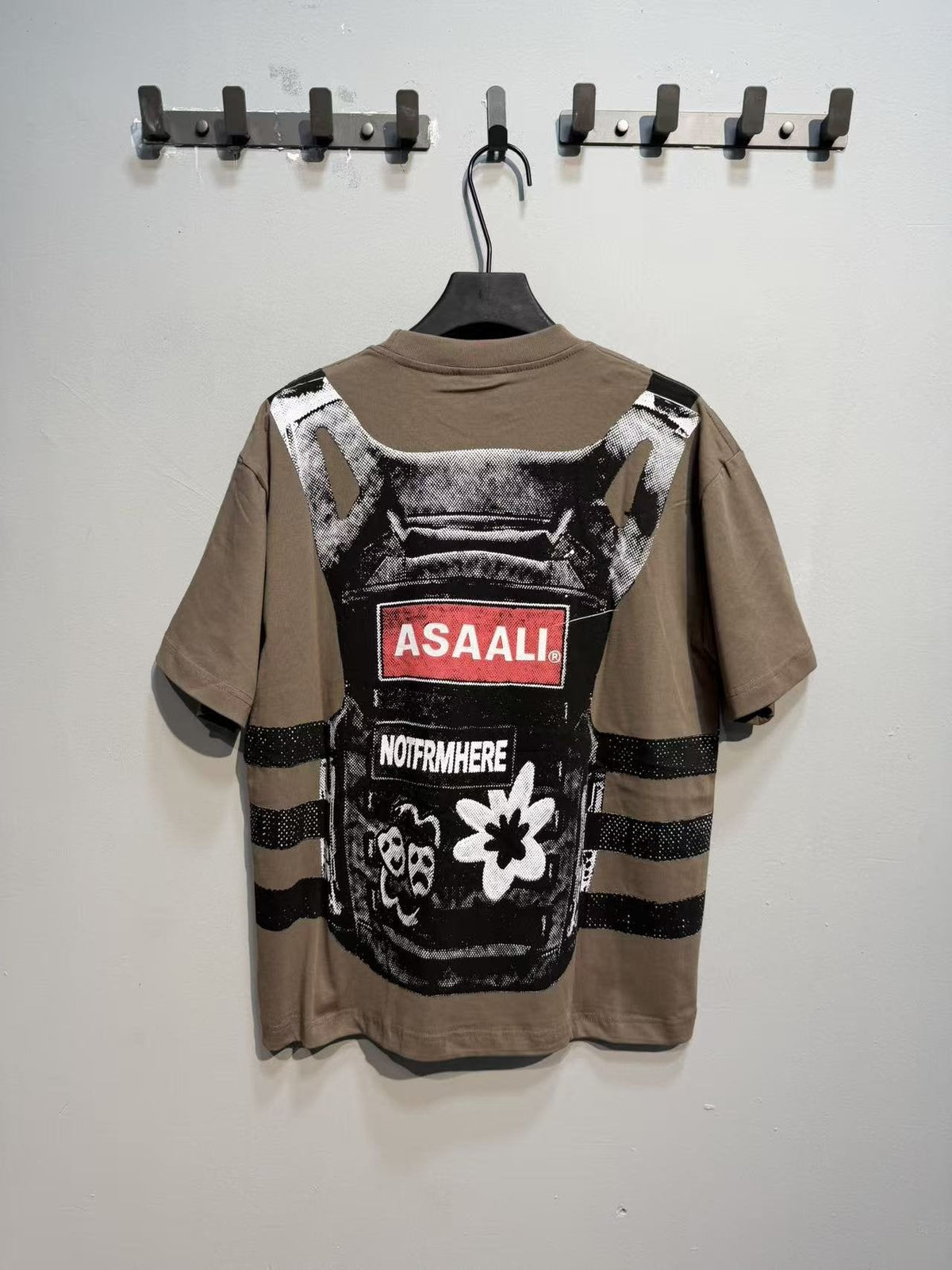 ASAALL Striped Panel Graphic Short-Sleeve T-Shirt ¡ª back
