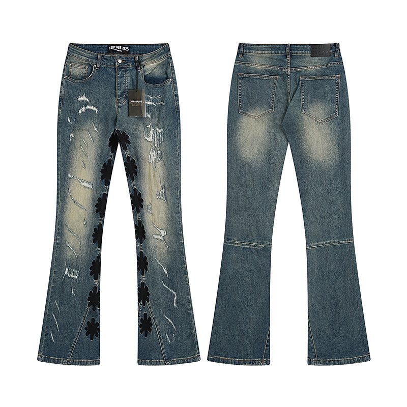 LOSTSHDWS Floral Applique Flared Jeans ¡ª hero