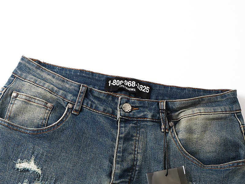 LOSTSHDWS Floral Applique Flared Jeans ¡ª detail